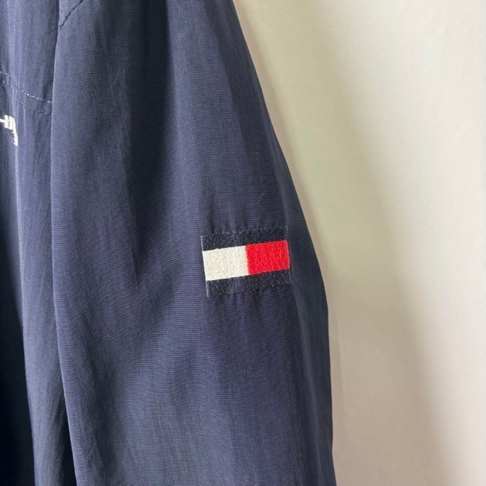 トミーヒルフィガー 袖ロゴ フラッグ ナイロンジャケット 紺 2XL S2001 | Vintage.City 古着屋、古着コーデ情報を発信