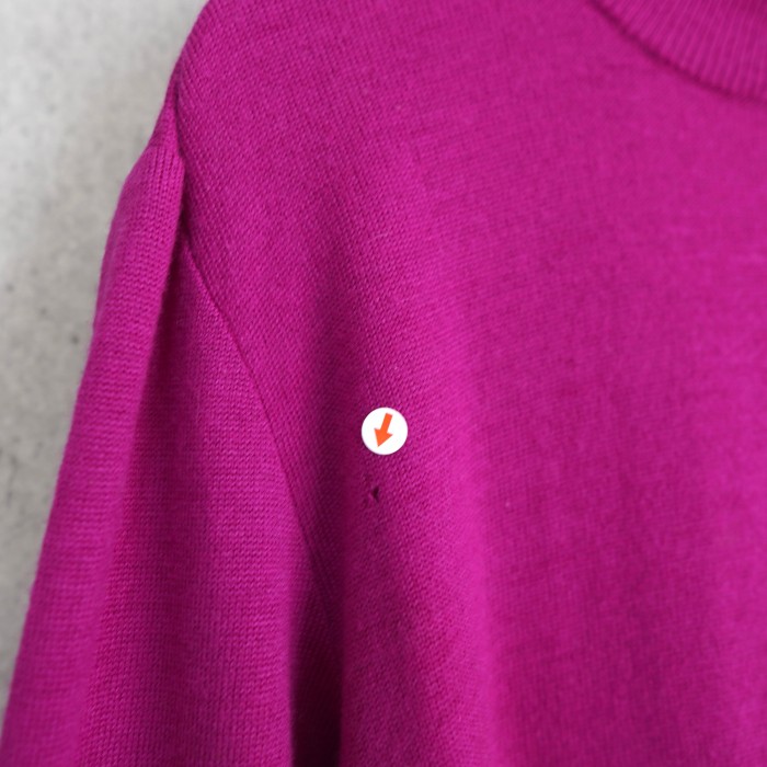 Yves Saint Laurent  イヴサンローラン　ニット　セーター　90‘s　ビジューロゴ　モックネック　Mサイズ | Vintage.City 古着屋、古着コーデ情報を発信