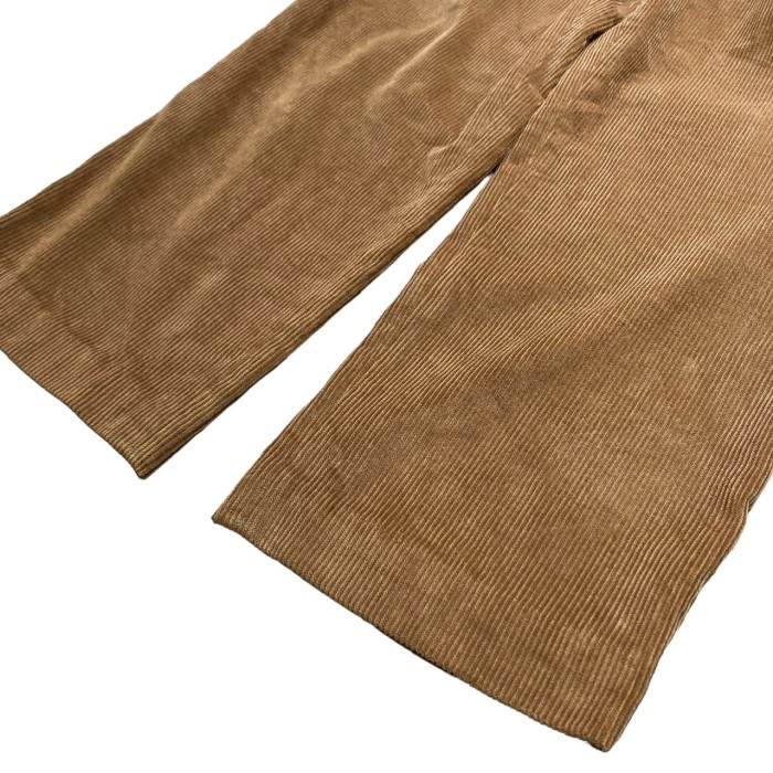 90s Brooks Brothers 2 tuck wide wale corduroy pants | Vintage.City Vintage Shops, Vintage Fashion Trends