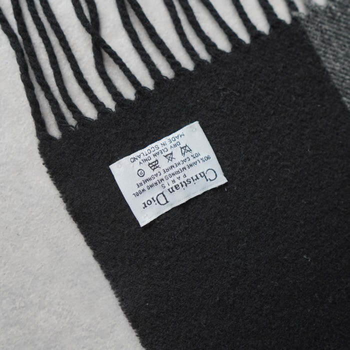 Christian Dior  クリスチャンディオール　マフラー　90年代　ロゴデザイン　スコットランド製 | Vintage.City 古着屋、古着コーデ情報を発信
