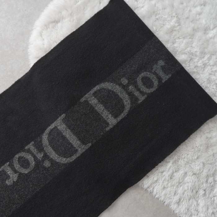 Christian Dior  クリスチャンディオール　マフラー　90年代　ロゴデザイン　スコットランド製 | Vintage.City 古着屋、古着コーデ情報を発信