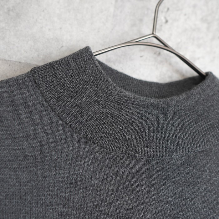 BURBERRY  バーバリー　ニット　セーター　90年代　裾ロゴ刺繡　モックネック　日本製　Sサイズ | Vintage.City 古着屋、古着コーデ情報を発信