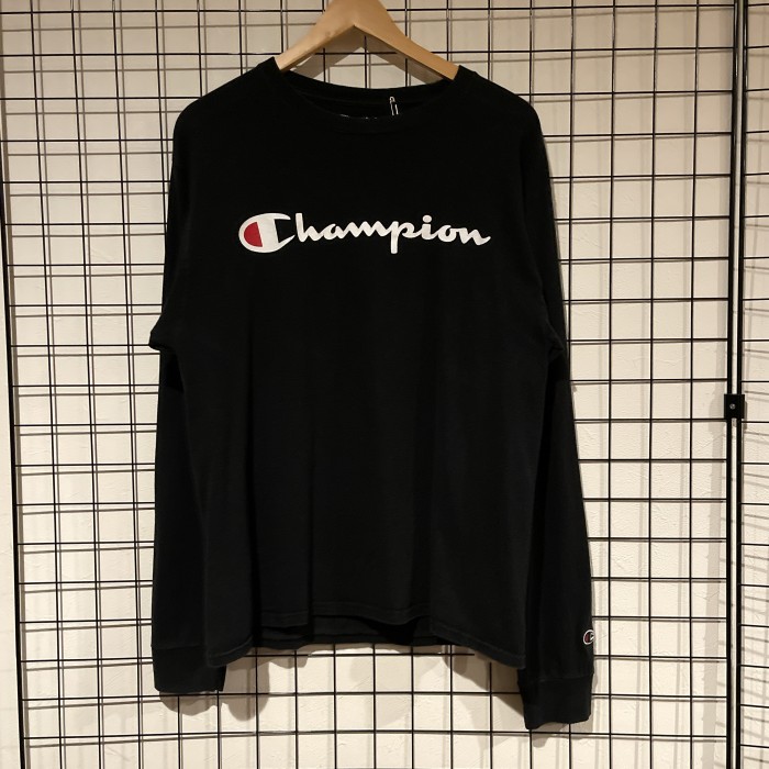 Champion チャンピオン　長袖Tシャツ　 Lサイズ　C174 ロンT  L/S Tシャツ　ブラック　ロゴプリント | Vintage.City Vintage Shops, Vintage Fashion Trends