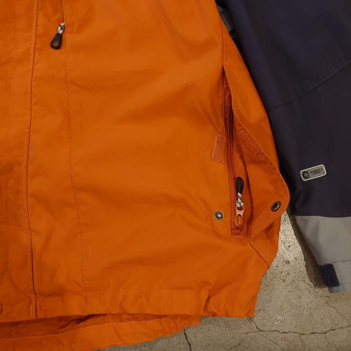 Columbia nylon zip up mountain jacket | Vintage.City 빈티지숍, 빈티지 코디 정보