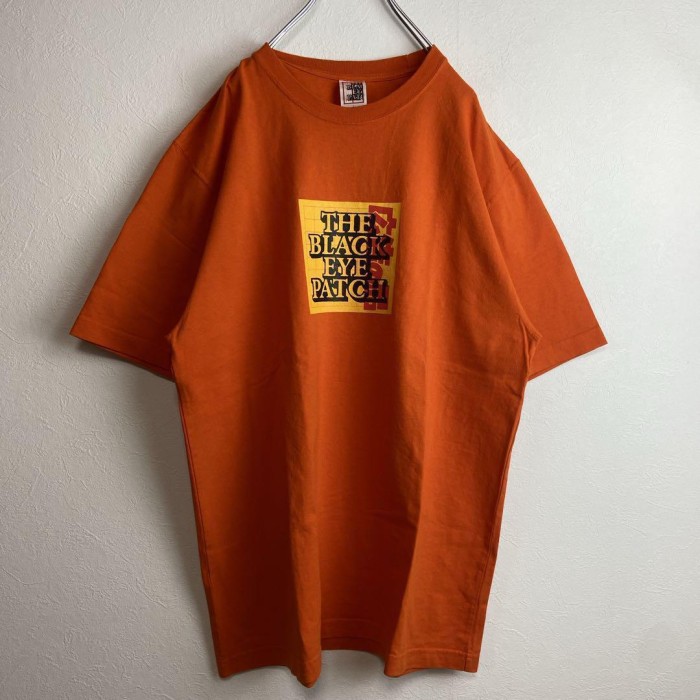 Black Eye Patch -広告の品- T-shirt size L 配送A ブラックアイパッチ　ラベルロゴTシャツ　橙 | Vintage.City 빈티지숍, 빈티지 코디 정보