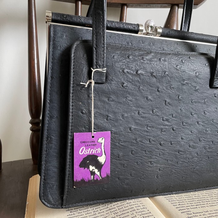 deadstock ostrich handbag 〈レトロ古着 デッドストック オーストリッチ ハンドバッグ 黒〉 | Vintage.City Vintage Shops, Vintage Fashion Trends