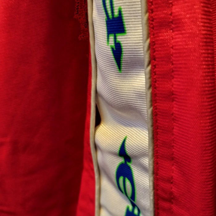 CRU クルー　90s  ヴィンテージ　USA製　バックロゴ　刺繍ロゴ　トラックジャケット　ジャージ　人気カラー　ユニセックス　レトロ　アメカジ　ストリート　ヒップホップ　ビッグサイズ　古着 | Vintage.City 古着屋、古着コーデ情報を発信