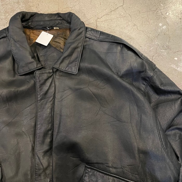 ROUND TREE A-2 type leather zip up jacket | Vintage.City 古着屋、古着コーデ情報を発信