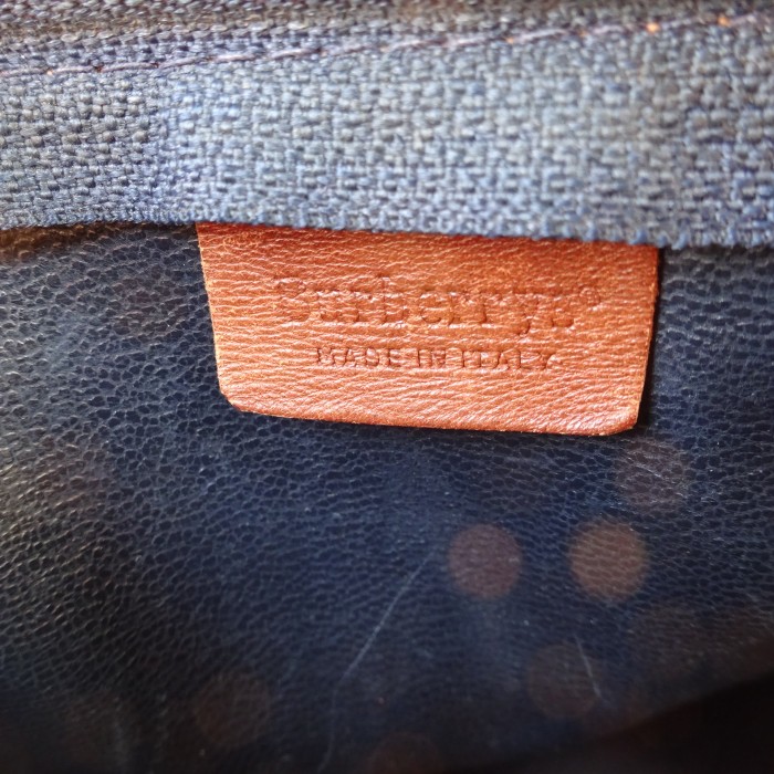 バーバリー セカンドバッグ 紺 イタリア製 バーバリーチェック ゴールド金具 9798 | Vintage.City 古着屋、古着コーデ情報を発信