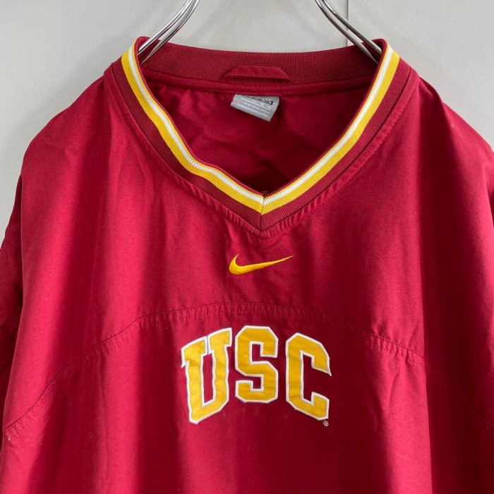 NIKE TEAMタグ　USC college logo nylon jacket size XL 配送C ナイキ　ナイロンジャケット　センター刺繍ロゴ　スウッシュ　プルオーバー | Vintage.City 古着屋、古着コーデ情報を発信