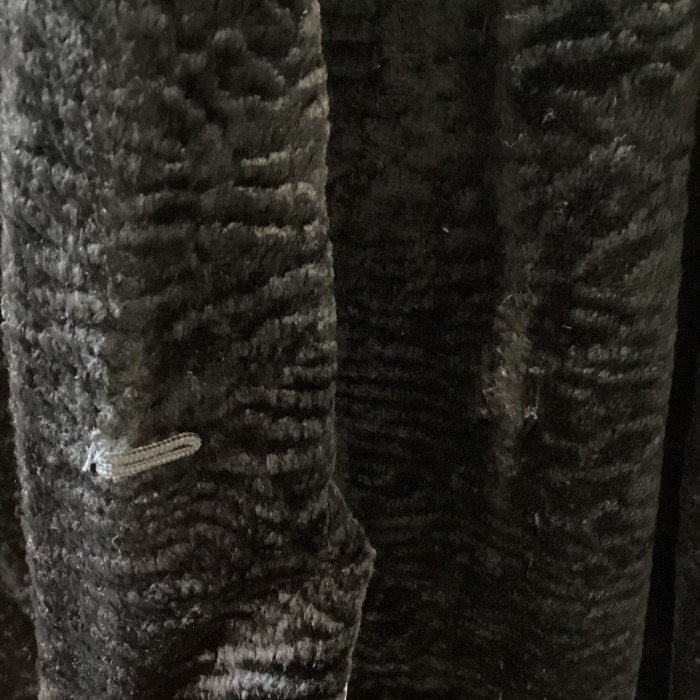 Laura Ashley Karakuru Lamb Eco Fur coat | Vintage.City 빈티지숍, 빈티지 코디 정보