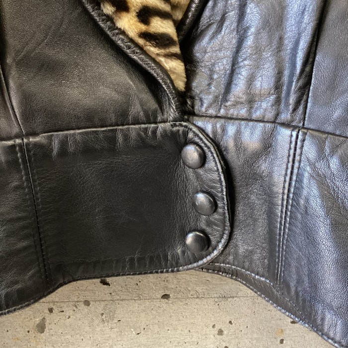 Made in England leather jacket with fur | Vintage.City 古着屋、古着コーデ情報を発信