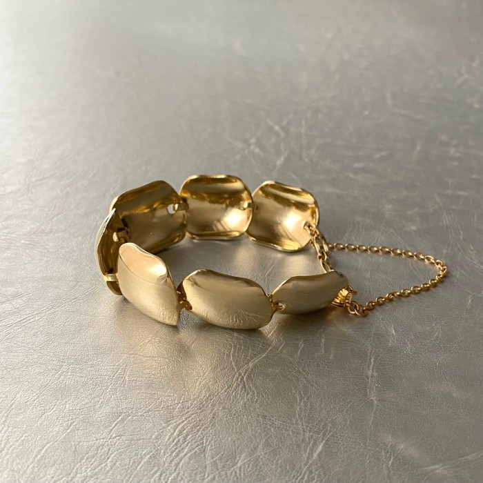 Vintage 80s USA retro gold oval chain bracelet レトロ アメリカ ヴィンテージ アクセサリー ゴールド オーバル チェーン ブレスレット | Vintage.City Vintage Shops, Vintage Fashion Trends