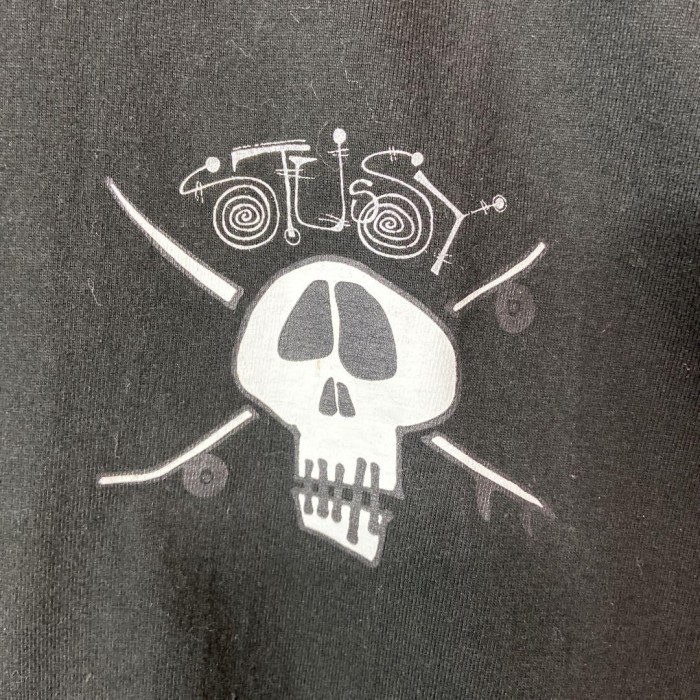STUSSY skull back print T-shirt size L 配送A ステューシー　バックプリントTシャツ　スカルデザイン　黒　ストリート | Vintage.City 古着屋、古着コーデ情報を発信