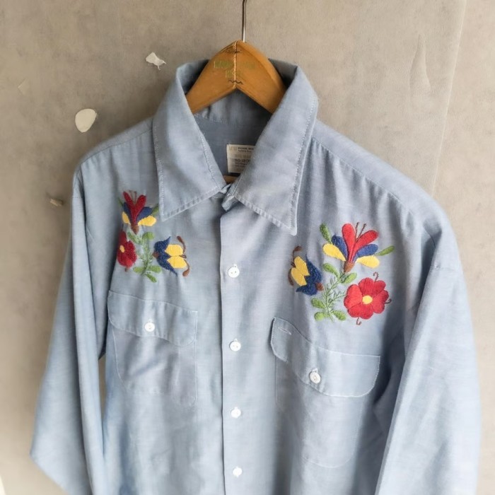 “華花草霞” 70-80s BIG MAC embroidered chambray shirt | Vintage.City 古着屋、古着コーデ情報を発信