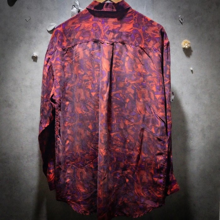 “水彩炎舞”  Silk shirt on watercolor painting like flame dancing | Vintage.City 古着屋、古着コーデ情報を発信