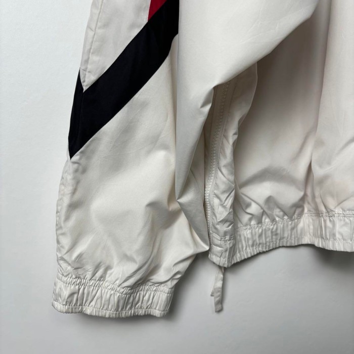 90s Reebok 袖ロゴ ナイロンジャケット プルオーバー 2XL ホワイト | Vintage.City 古着屋、古着コーデ情報を発信