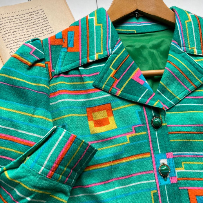 colorful geometric pattern dress〈レトロ古着 カラフル 幾何学模様 ワンピース〉 | Vintage.City 古着屋、古着コーデ情報を発信
