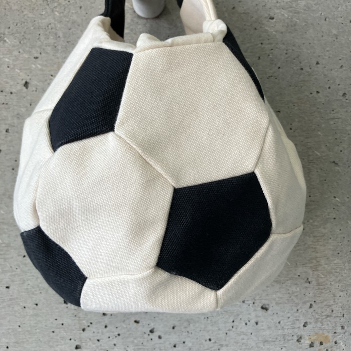 Ore soccer ball bag | Vintage.City Vintage Shops, Vintage Fashion Trends