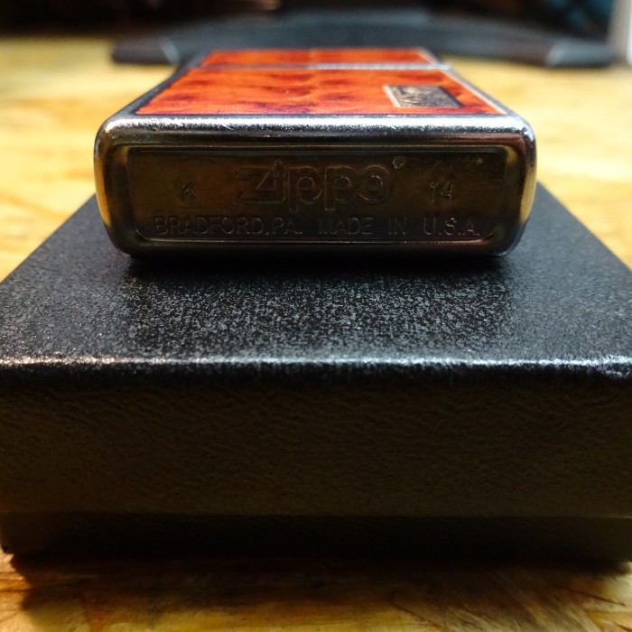 デッドストック USA製 ジッポ 木目調 1977 オレンジ シルバー 箱付き Z8 | Vintage.City 古着屋、古着コーデ情報を発信