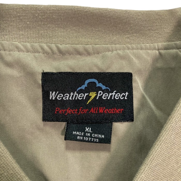 90s Weather Perfect GEORGETOWN HOYAS nylon design vest | Vintage.City 빈티지숍, 빈티지 코디 정보