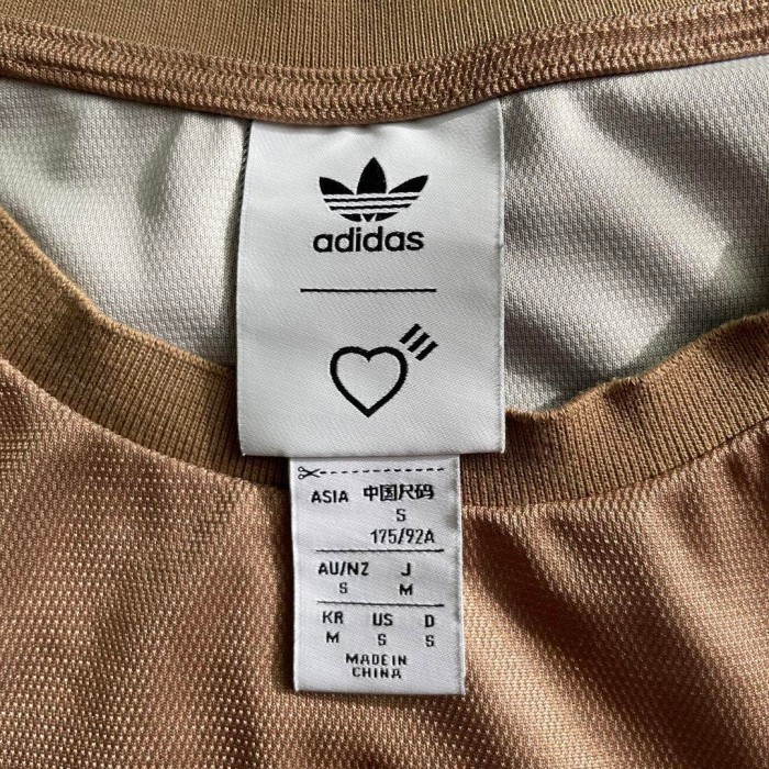 adidas　✖️ human made   collabo big logo T-shirt size M,XO   アディダス　コラボ　ヒューマンメイド Tシャツ | Vintage.City 빈티지숍, 빈티지 코디 정보