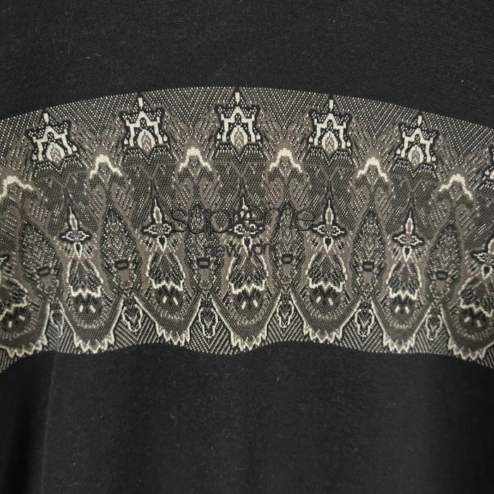 supreme シュプリーム ニットセーター 刺繍ロゴ ペイズリー センターロゴ | Vintage.City 古着屋、古着コーデ情報を発信