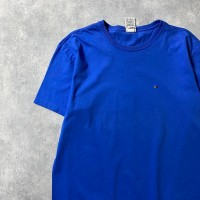 90's　トミーヒルフィガー　刺繍ワンポイントロゴ　ブルー　Tシャツ | Vintage.City 古着屋、古着コーデ情報を発信