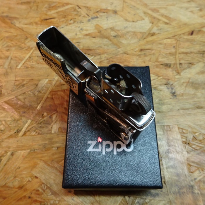 ジッポ USA製 オイルライター ルパン三世 弾丸 2008年製 シルバー 銃 Z41 | Vintage.City 古着屋、古着コーデ情報を発信