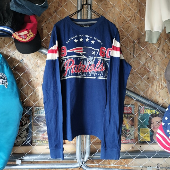 NFL　ニューイングランドペイトリオッツ　チームロゴ　長袖Tシャツ　ロンT   ロングスリーブTシャツ　ビッグサイズ　ネイビー　アメカジ　ストリート　古着 | Vintage.City Vintage Shops, Vintage Fashion Trends