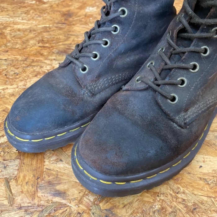 USED Dr.Martens ドクターマーチン ブーツ 8ホール 22cm 1460 MADE IN ENGLAND メイド イン イングランド | Vintage.City 古着屋、古着コーデ情報を発信