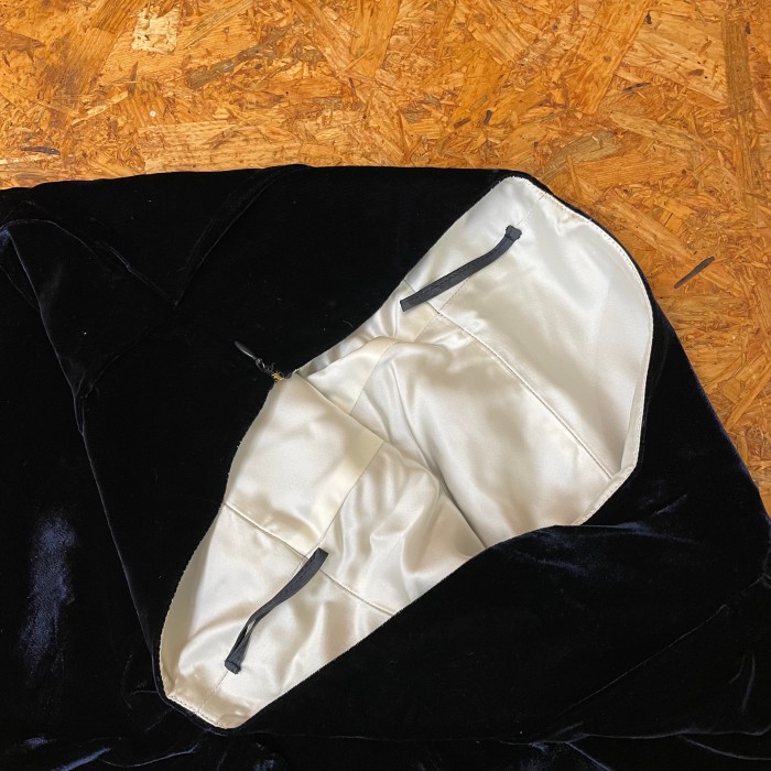 PRADA ベロア スカート MADE IN ITALY イタリア製 ベルベット | Vintage.City 古着屋、古着コーデ情報を発信