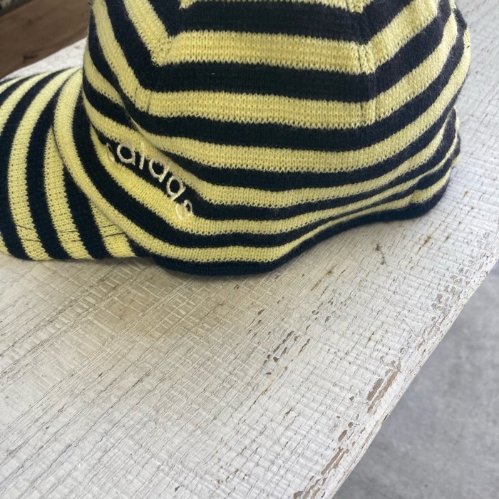 Adidas - アディダス キャップ 刺繍 ボーダー 黒 黄色 #250 | Vintage.City 古着屋、古着コーデ情報を発信