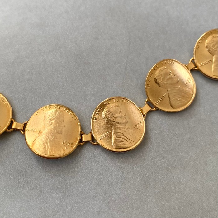 Used USA retro one cent coin gold bracelet レトロ アメリカ ユーズド 1セント コイン ゴールド ブレスレット | Vintage.City 古着屋、古着コーデ情報を発信