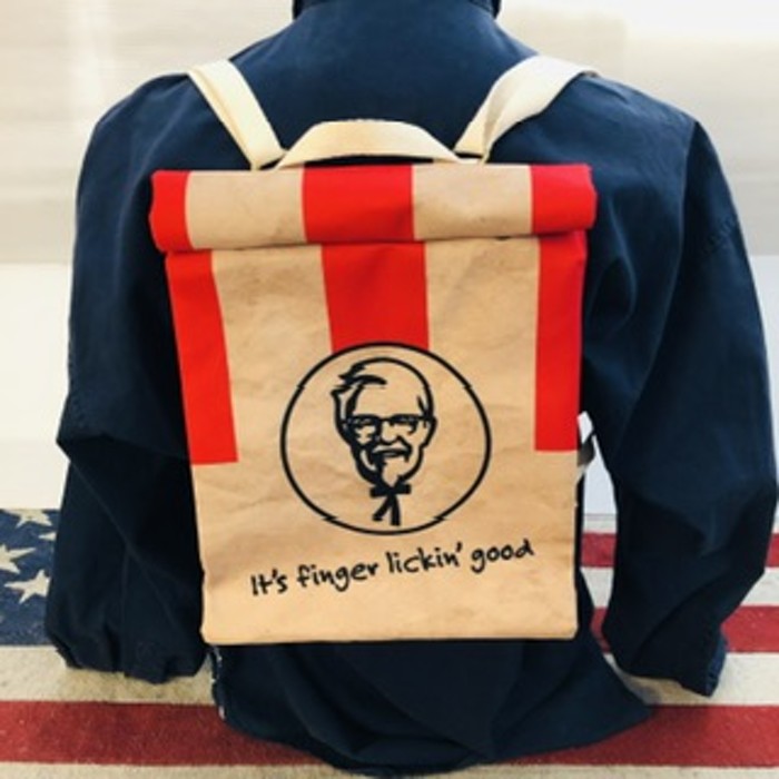 ケンタッキーフライドチキン KFC ナイロン バックパック
