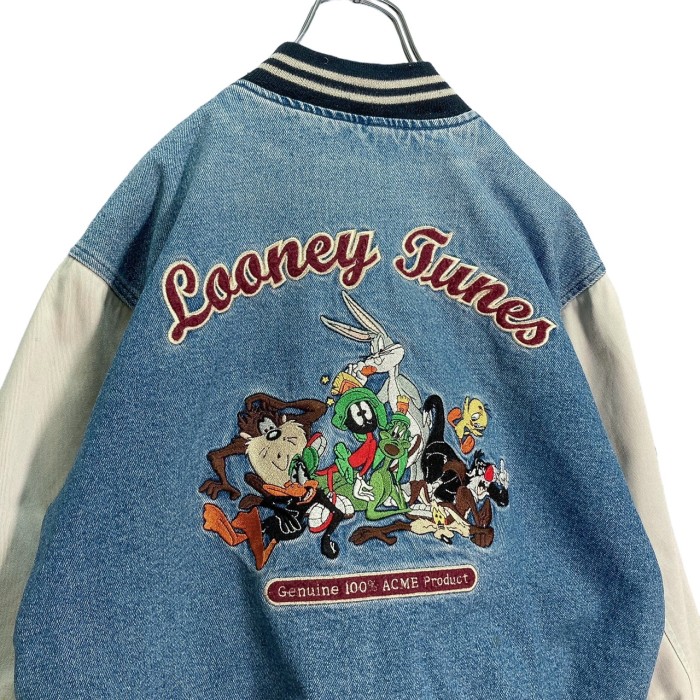 90s LOONEY TUNES embroidered denim varsity jacket | Vintage.City 빈티지숍, 빈티지 코디 정보
