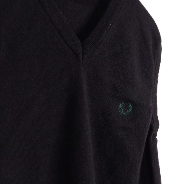 イタリア製　フレッドペリー　ニットベスト　刺繍ロゴ　ユーロ古着　ブラック　黒　Ｍ | Vintage.City 古着屋、古着コーデ情報を発信