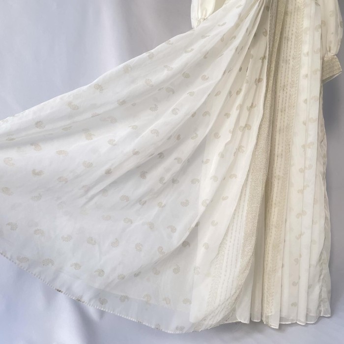 vintage MAXAN white paisley see-through maxi gown ヴィンテージ 白シースルーペイズリー柄マキシ丈ガウン | Vintage.City 빈티지숍, 빈티지 코디 정보