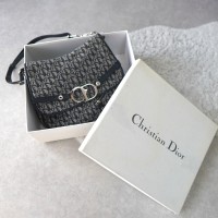 Christian Dior / クリスチャンディオール ワンショルダーバッグ / ショルダーバッグ トロッター / ロゴシルバーベルト / ジッパーディティール / イタリア製 | Vintage.City Vintage Shops, Vintage Fashion Trends