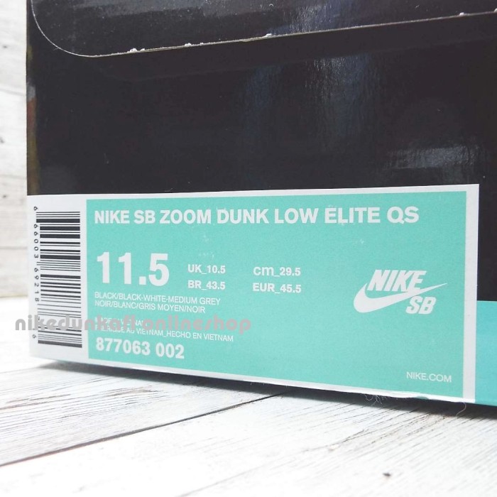 【本物保証】877063-002 未使用 2017年製 Nike SB Dunk Low Elite Medicom Bearbrick｜BLACK/WHIT｜サイズ：US11.5（29.5cm）ベアブリック | Vintage.City 古着屋、古着コーデ情報を発信