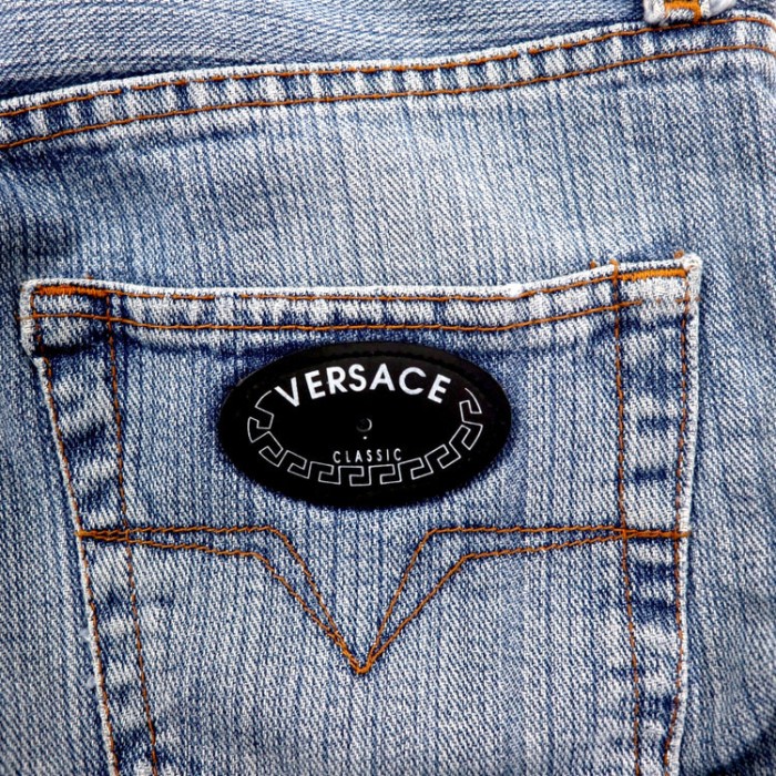 VERSACE CLASSIC V2 デニムパンツ 30 ブルー アイスウォッシュ ボタンフライ | Vintage.City 古着屋、古着コーデ情報を発信