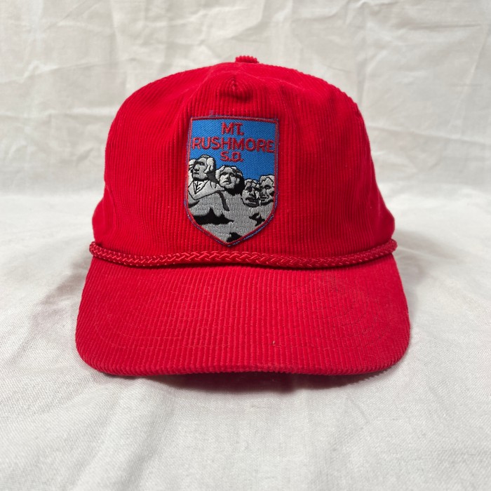 80s-90s アメリカ サウスダコタ ラシュモア 刺繍ロゴ 5パネル コーデュロイキャップ | Vintage.City 古着屋、古着コーデ情報を発信