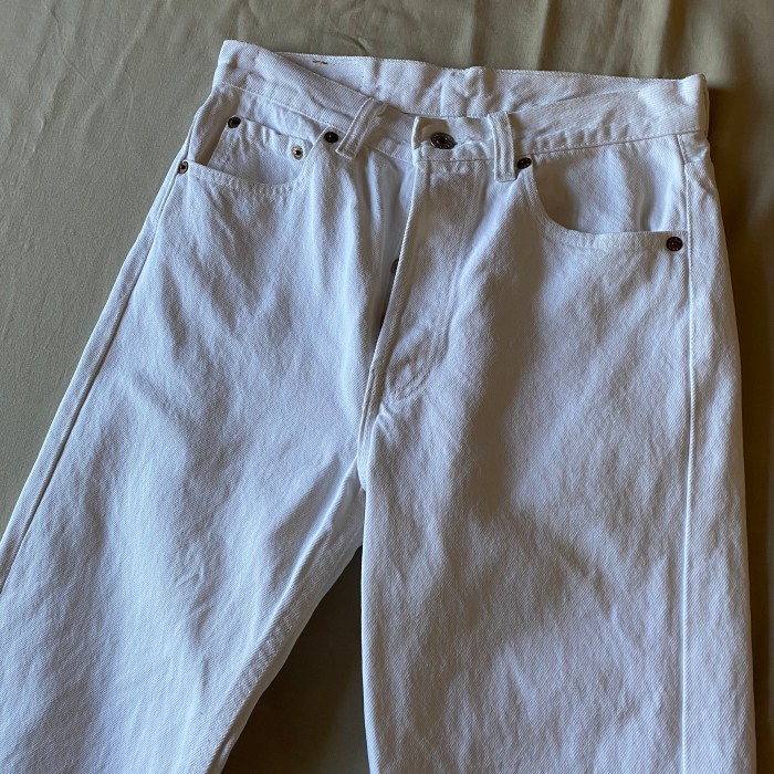 90's USA made / 《Levi's》 501 white denim pants | Vintage.City Vintage Shops, Vintage Fashion Trends