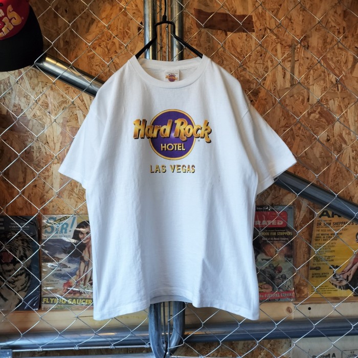 Hard Rock  HOTEL  LAS VEGAS　ハードロックカフェ　半袖　Tシャツ　チビT  ハードロックホテル　ヴィンテージ　人気カラー　ホワイト　Y2K　ユニセックス　ストリート　アメカジ　古着 | Vintage.City Vintage Shops, Vintage Fashion Trends