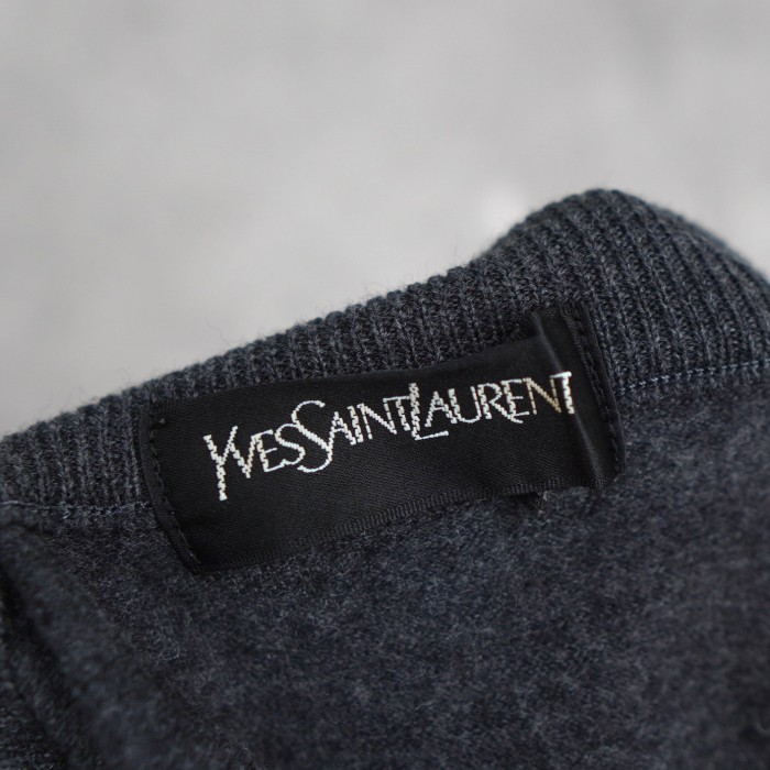Yves Saint Laurent / イヴ・サンローラン ニット / セーター ロゴ刺繍 / タートルネック Mサイズ相当 | Vintage.City 古着屋、古着コーデ情報を発信