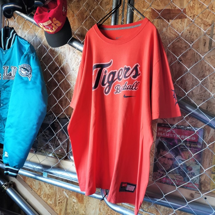 ナイキ　NIKE MLB デトロイトタイガース　半袖Tシャツ　オレンジ　ビッグサイズ　ユニセックス　アメカジ　ストリート　古着 | Vintage.City Vintage Shops, Vintage Fashion Trends