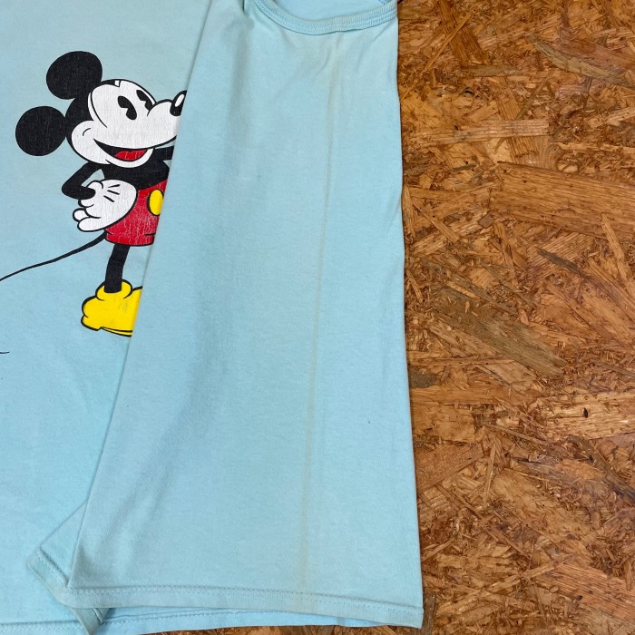 USA製 ’80s Disney ミッキーマウス プリントタンクトップ XL ライトブルー オールドミッキー 80年代 ヴィンテージ ディズニー Mickey ノースリーブ カットソー ユーズド USED 古着 MADE IN USA | Vintage.City Vintage Shops, Vintage Fashion Trends