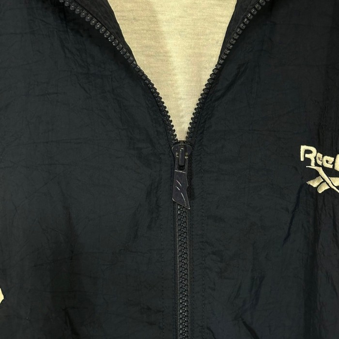 Reebok リーボック ナイロンジャケット XL 刺繍ロゴ ワンポイント 短丈 | Vintage.City 빈티지숍, 빈티지 코디 정보