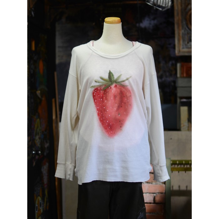 Strawberry hand-paint thermal t-shirt | Vintage.City 古着屋、古着コーデ情報を発信