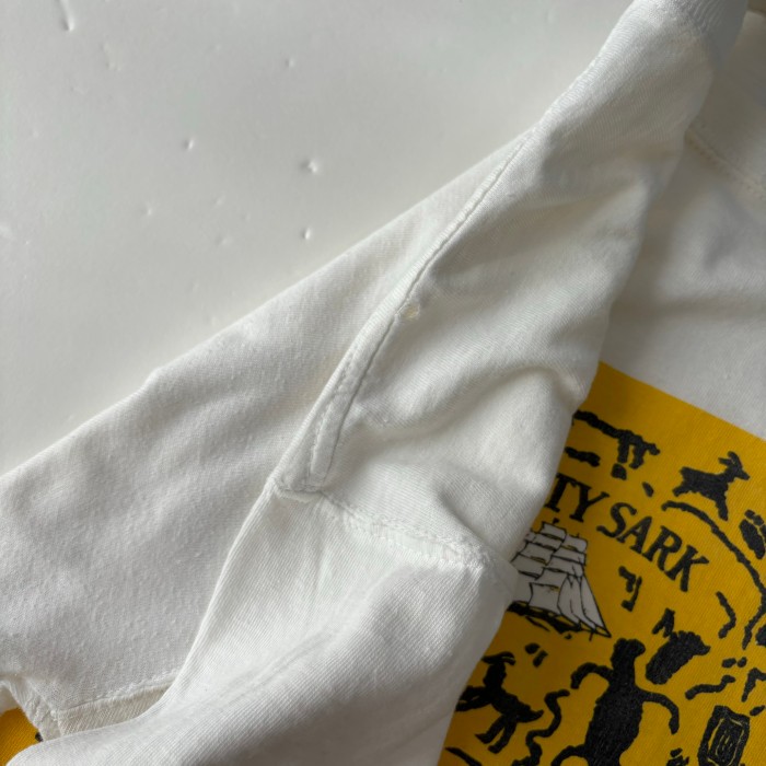 HOTO Cute Sark Print T-shirt 白Tシャツ ウイスキー | Vintage.City 빈티지숍, 빈티지 코디 정보